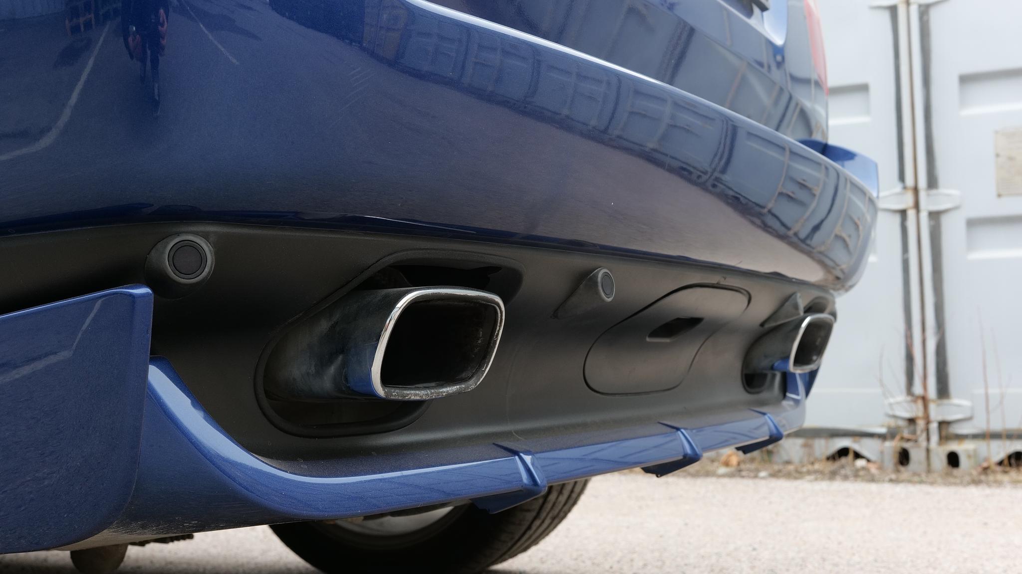 Aussenfoto 2005 BMW X5 4,8IS (36)