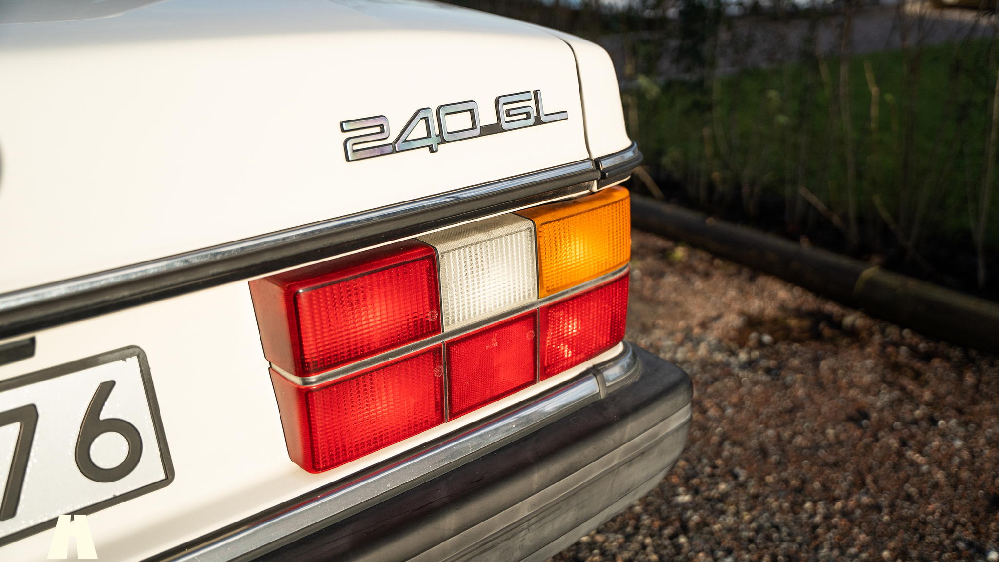 Exteriörbild på 1988 Volvo 240 GL