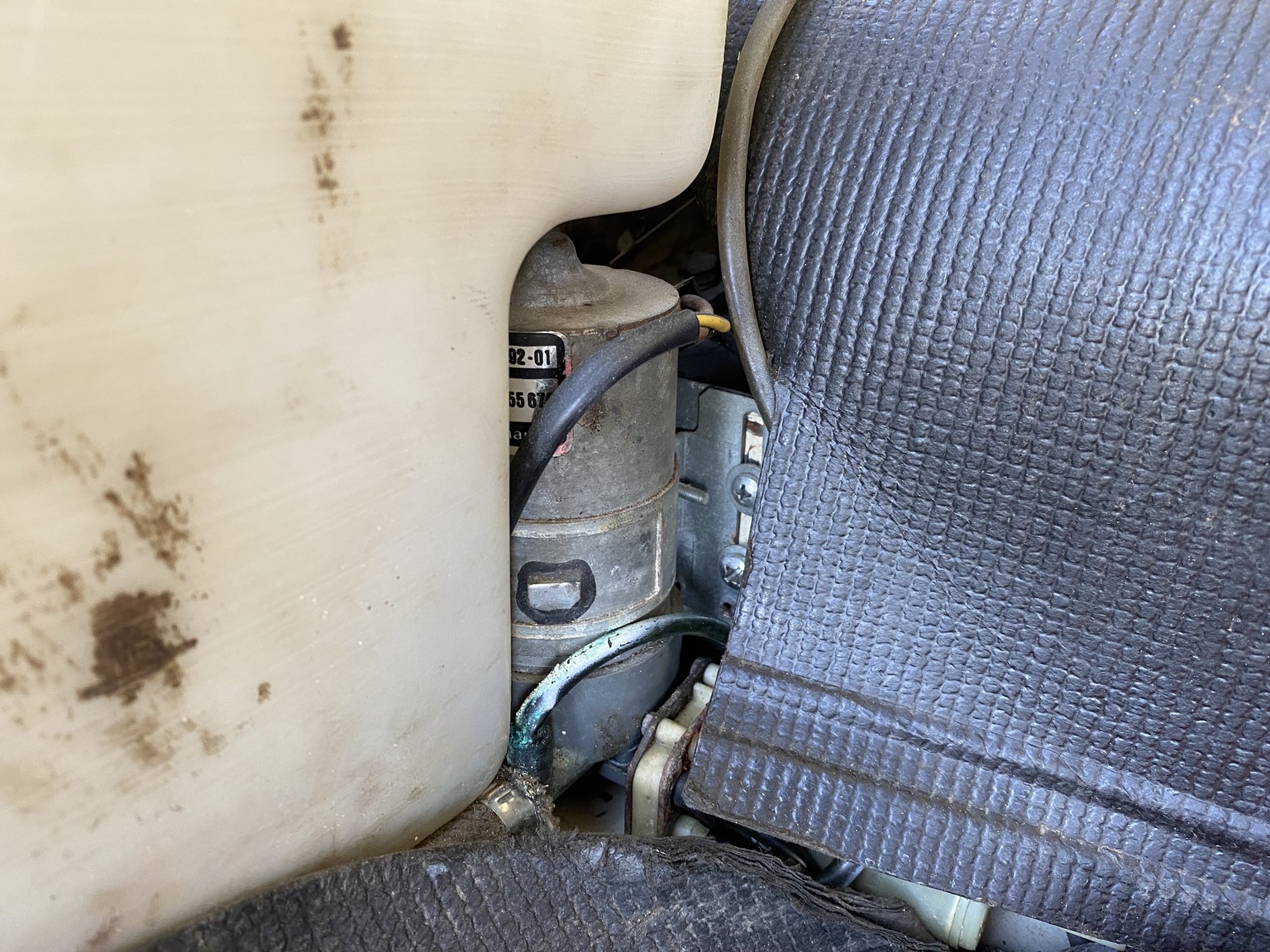 Interior image of 1974 Volkswagen Beetle 1303 S (53)