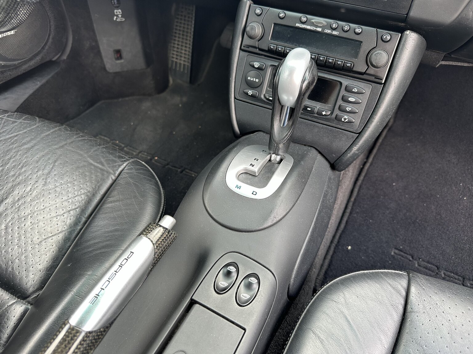 Innenraumfoto von 2002 Porsche 996 Turbo