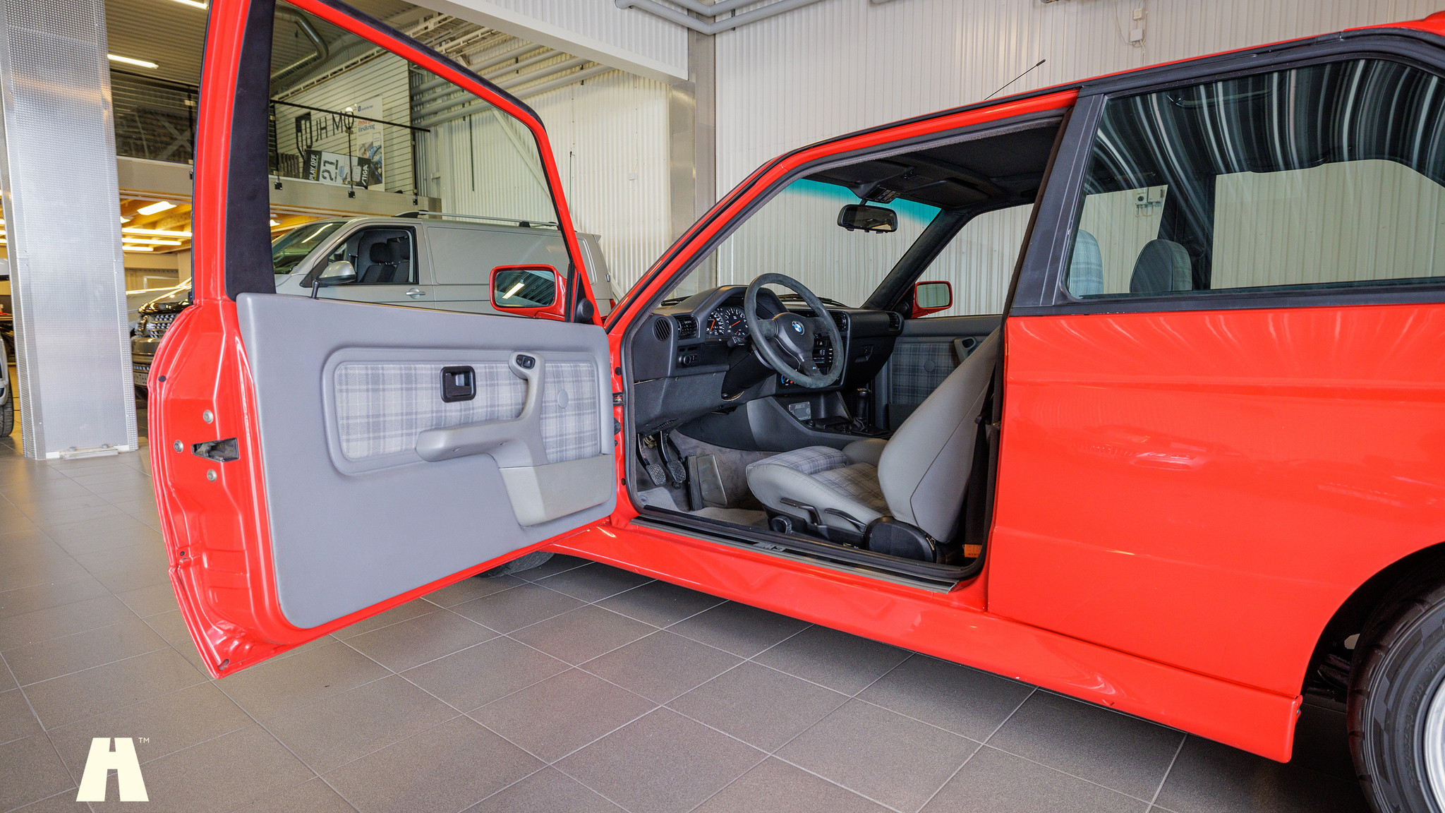 Interiörbild 1988 BMW E30 M3 EVO II