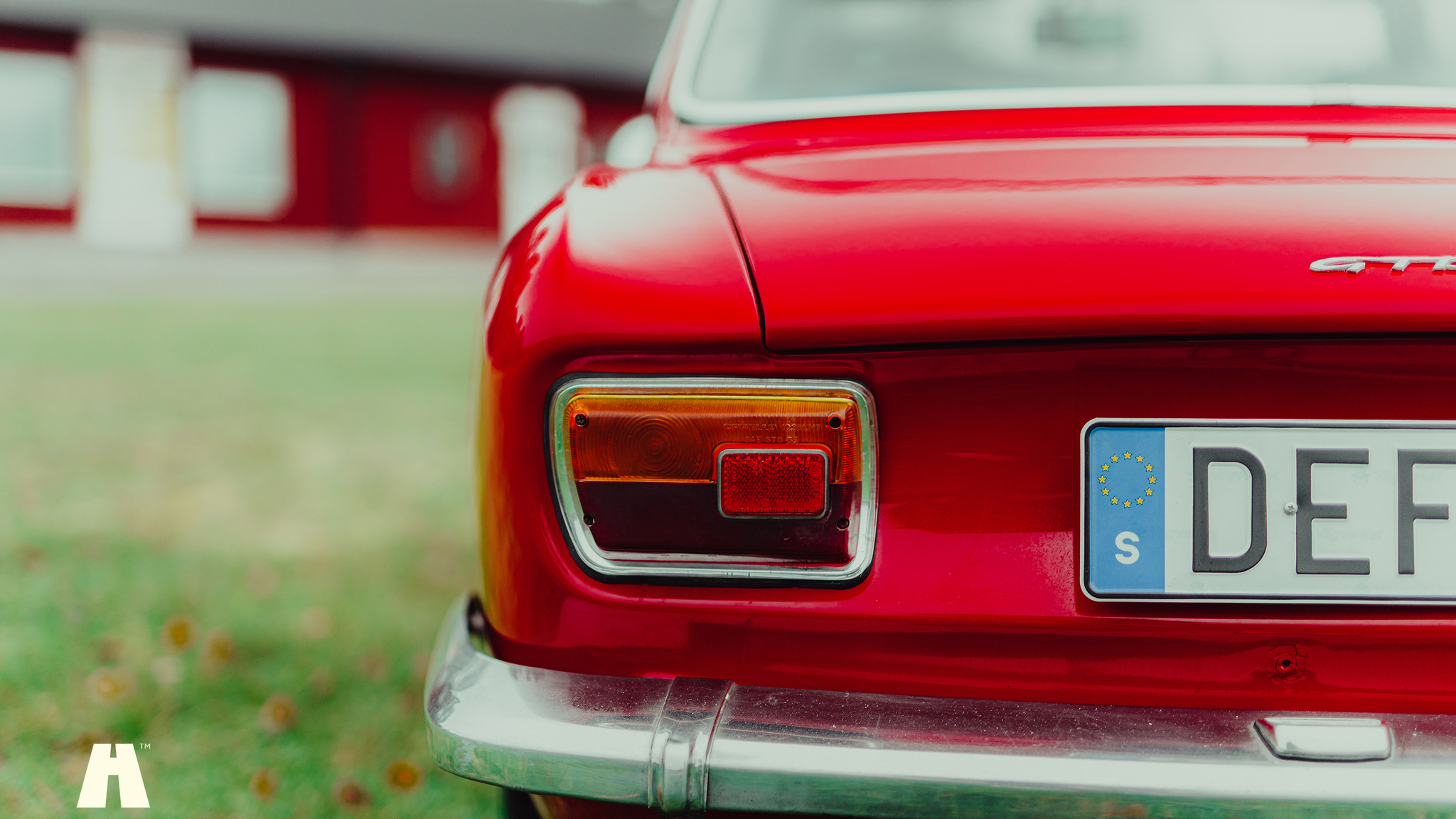 Exterior image of 1972 Alfa Romeo Giulia GT 1300 Junior