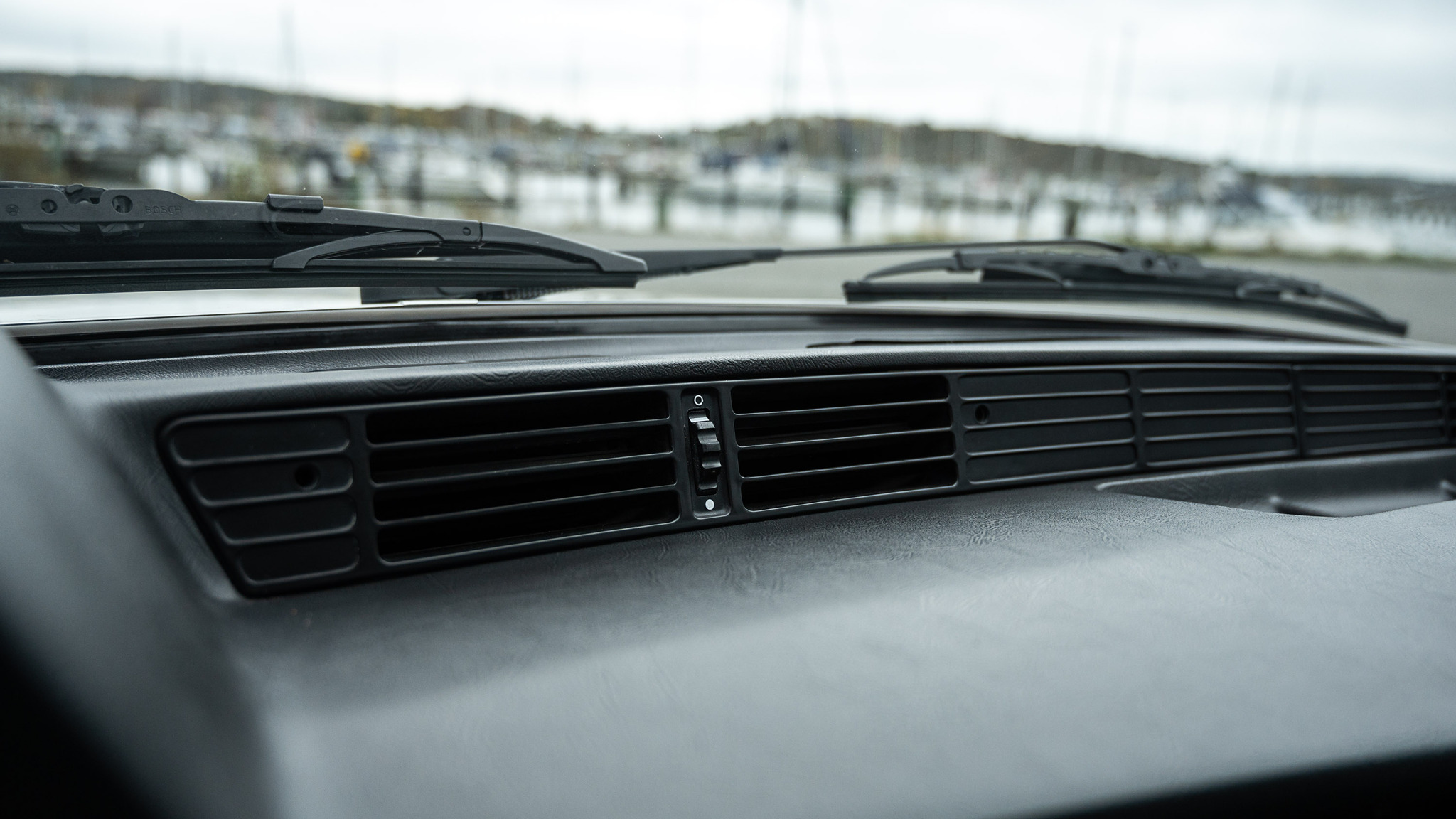 Interior image of 1983 BMW 635 CSi