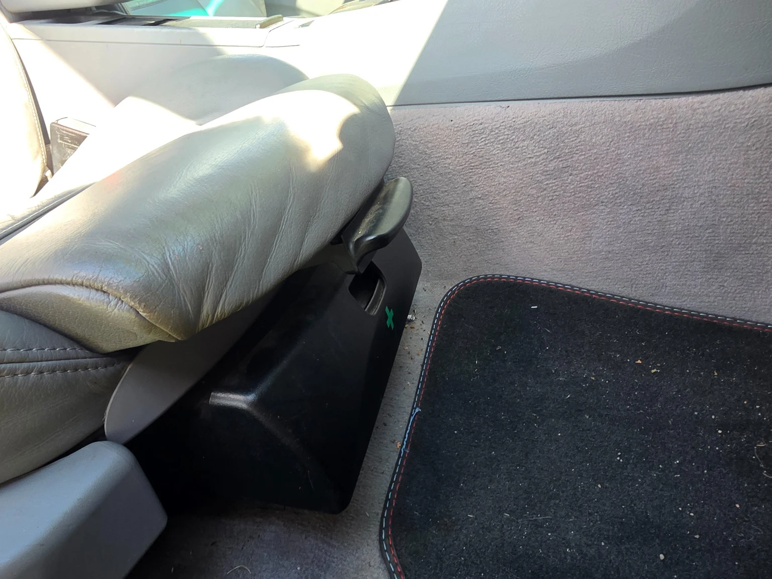 Innenraumfoto von 2002 BMW 330Ci Convertible (52)