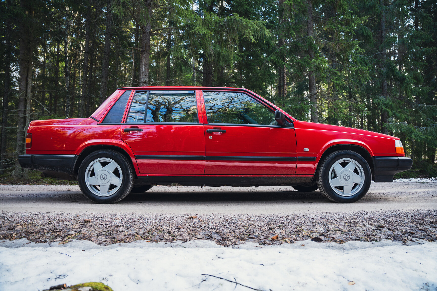 Exteriörbild på 1990 VOLVO 740 Turbo