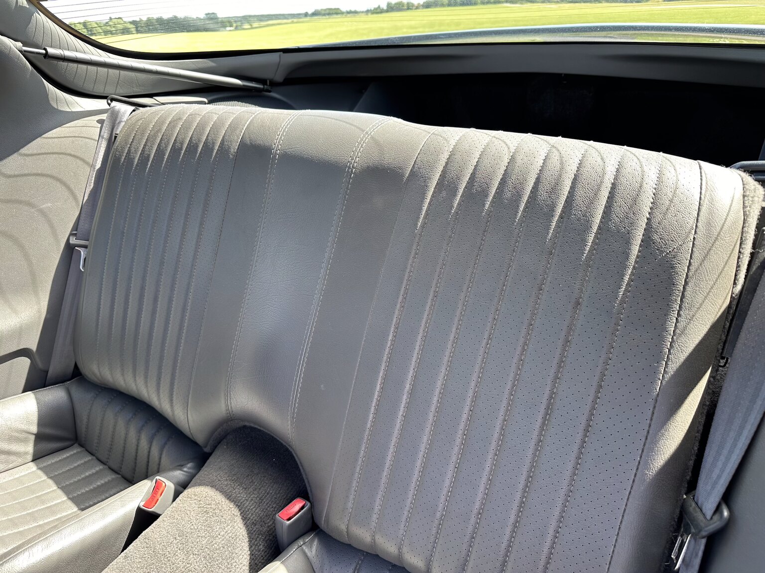 Innenraumfoto von 1999 Chevrolet Camaro Z28