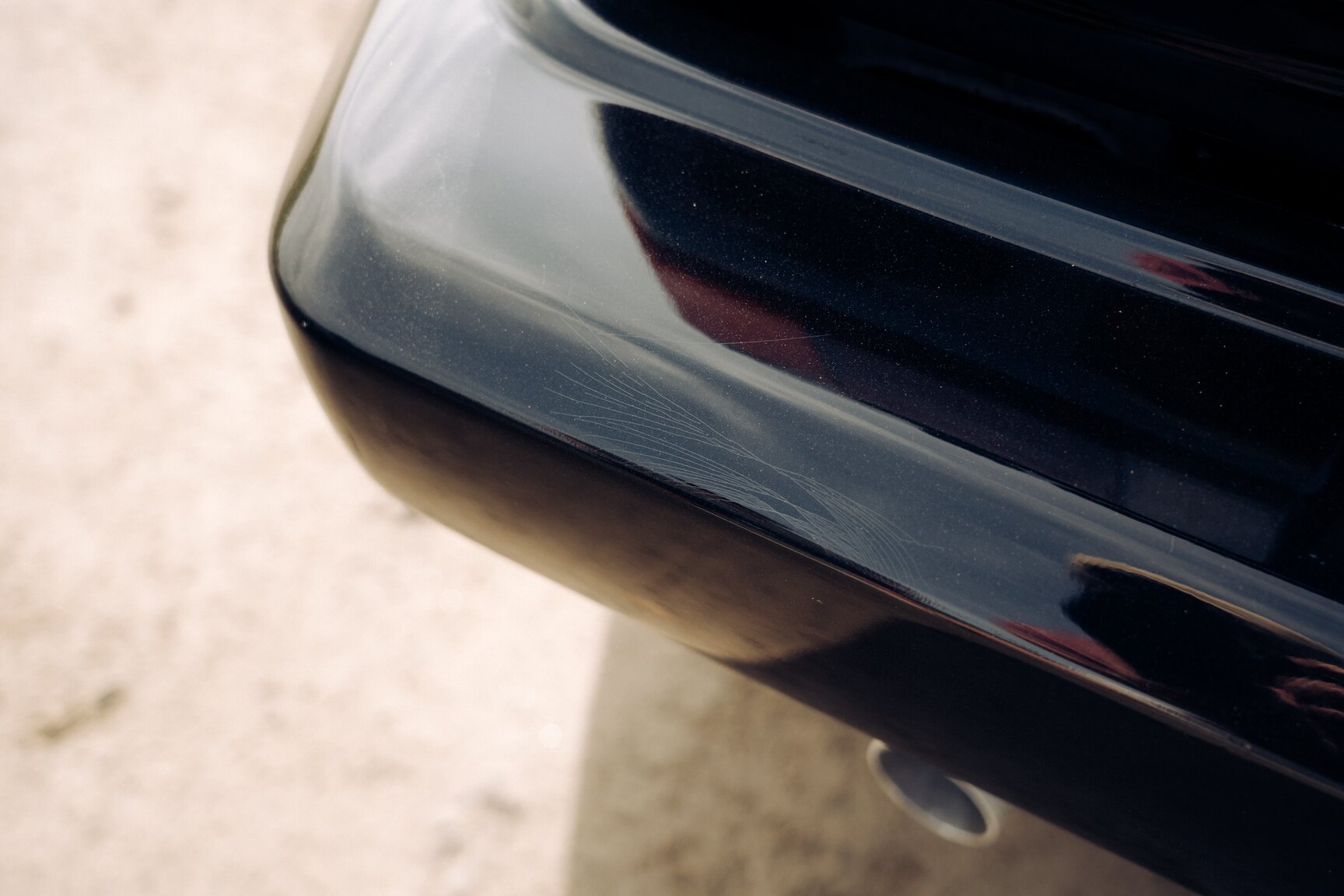 Exterior image of 1991 VW Golf Cabriolet "Etienne Aigner Edition"