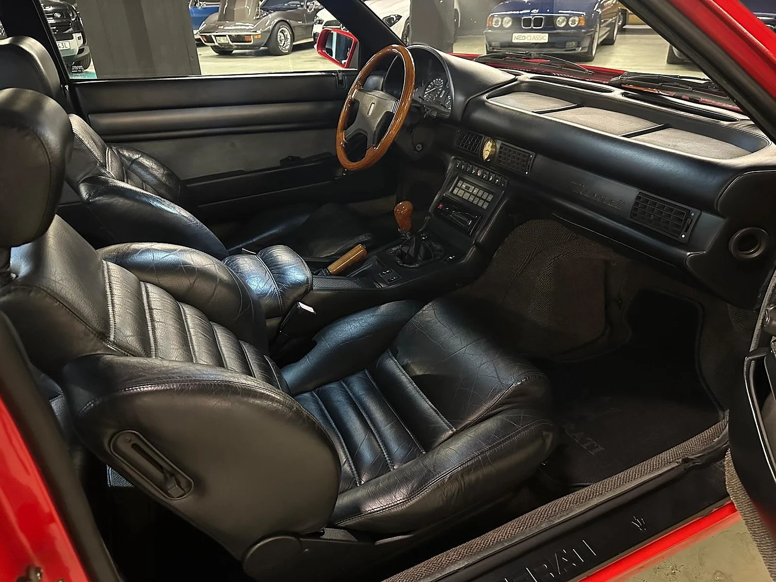 Interiörbild 1991 Maserati Racing (4)