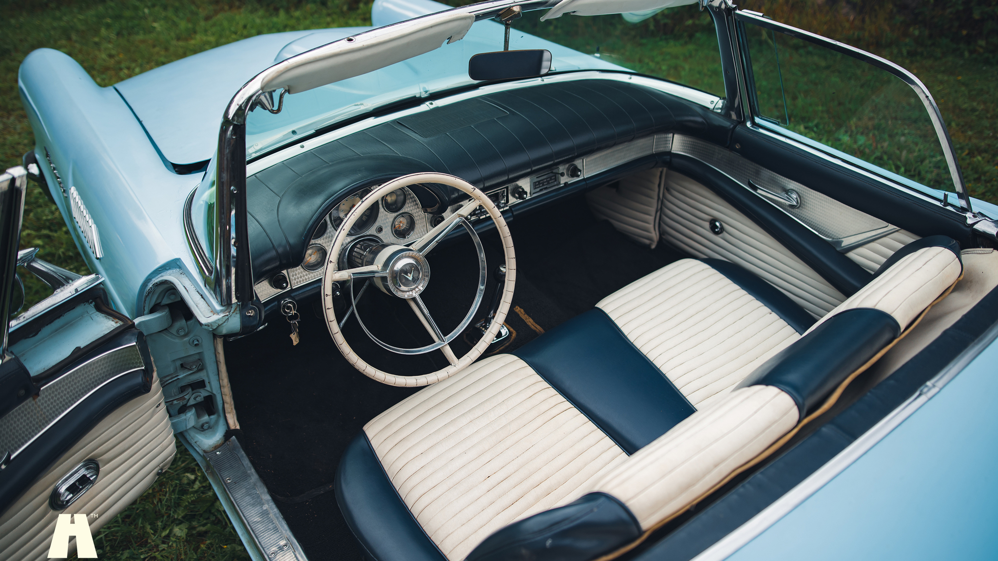 Interiörbild 1957 Ford Thunderbird D-Code