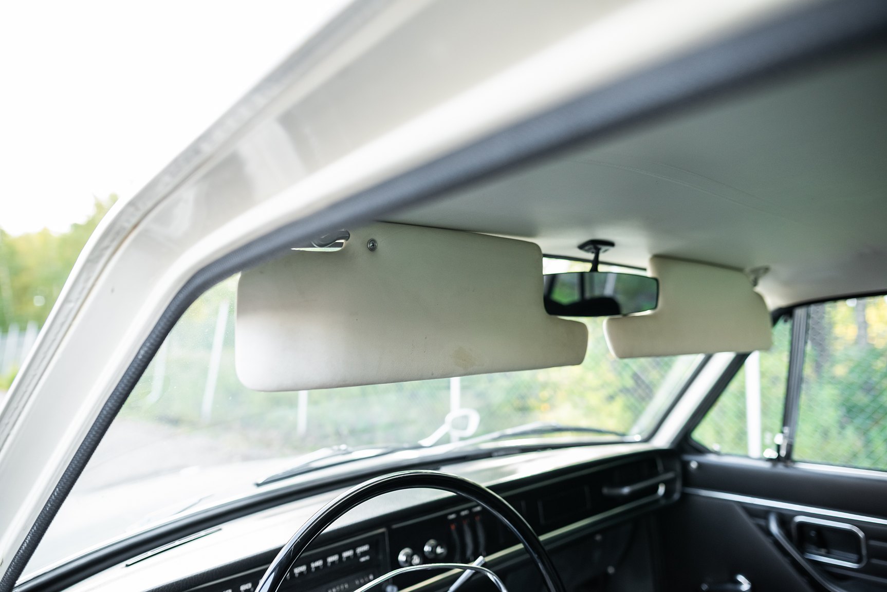 Interior image of 1967 Volvo 144 1.8 