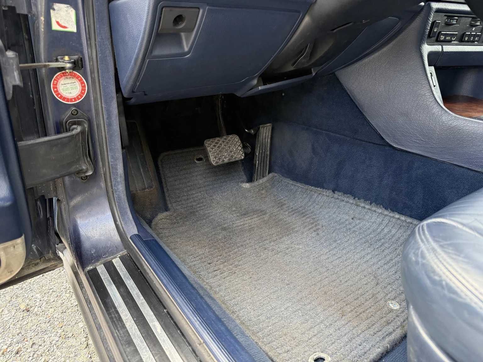 Interiörbild 1990 BMW 750i (13)