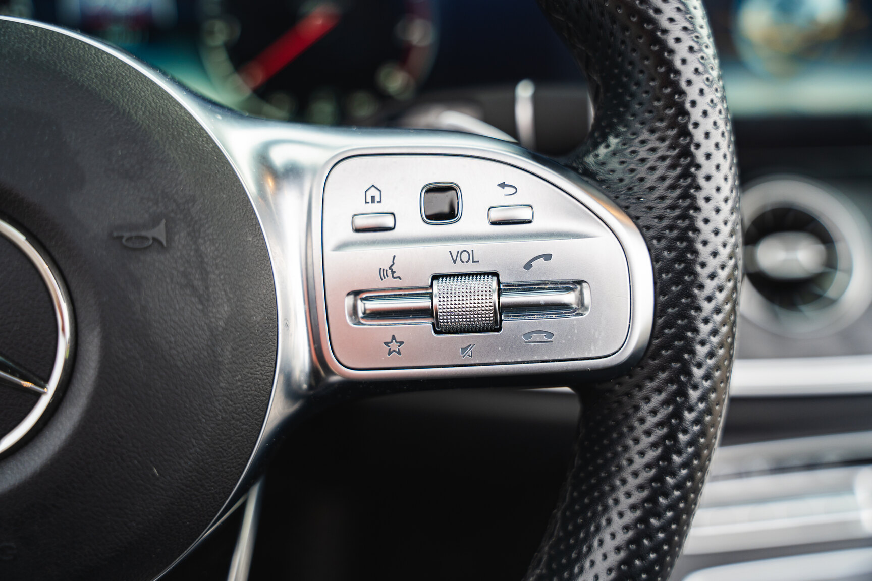 Interior image of 2019 Mercedes-Benz E300 Cabriolet