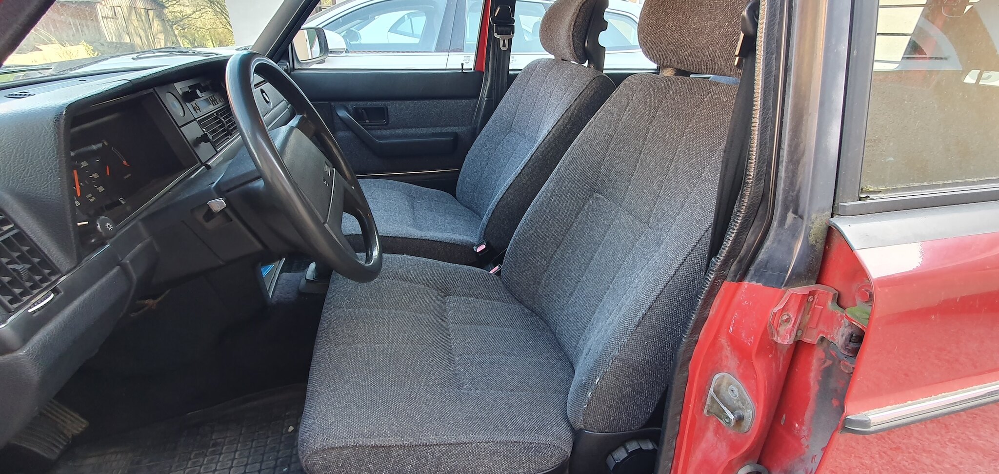Interiörbild 1990 Volvo 245 GL
