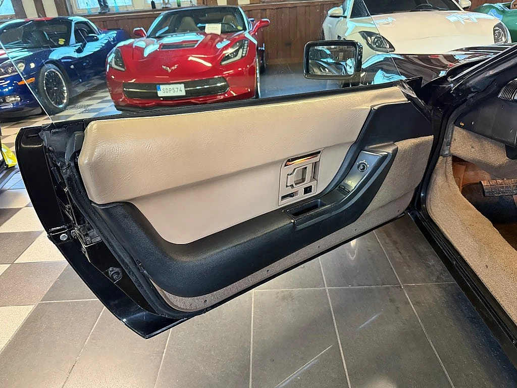 Bild von 1993 Chevrolet Corvette (17)