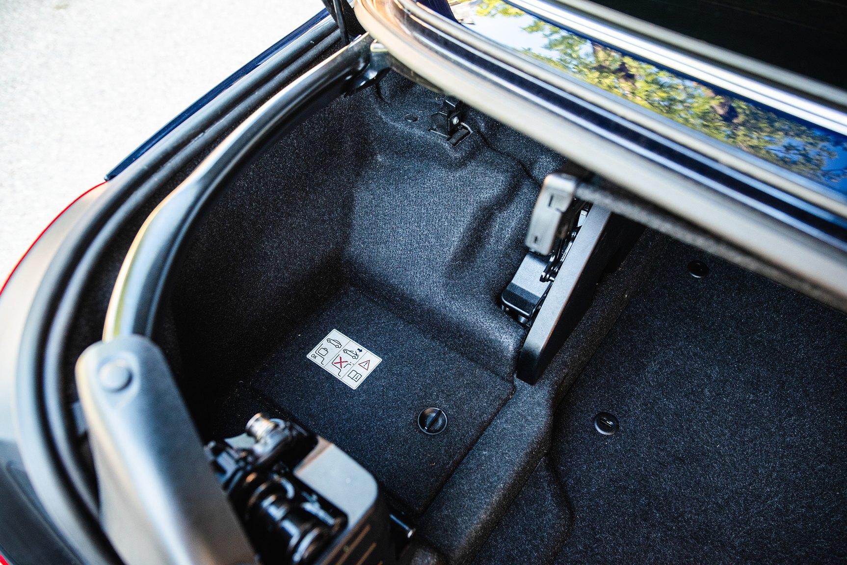 Interior image of 2018 BMW 430i xDrive Convertible