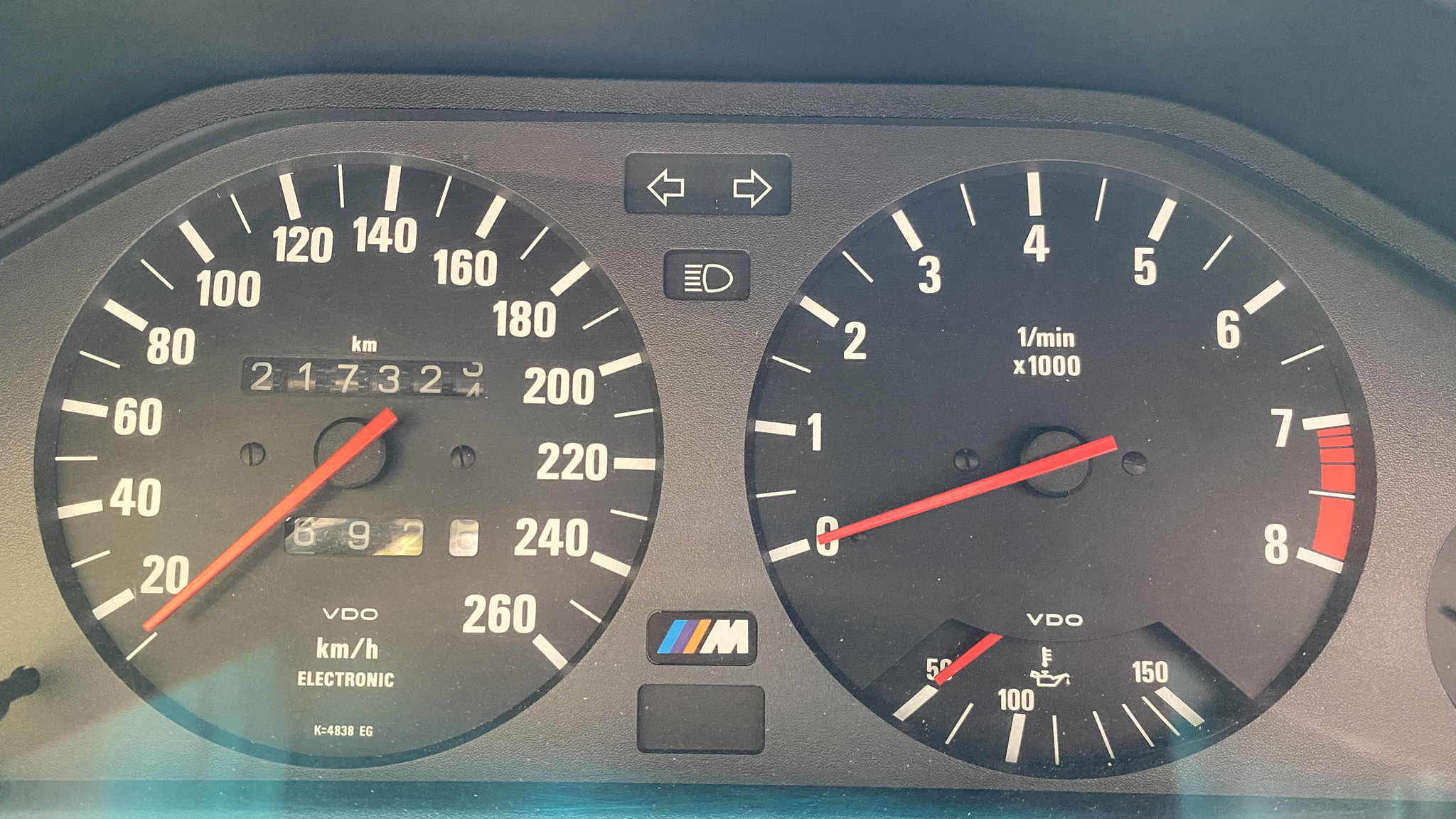 Innenraumfoto von 1990 BMW E30 M3 (9)