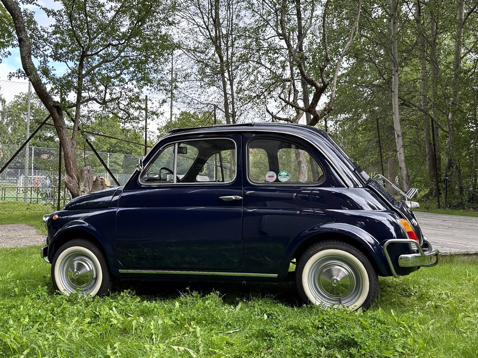 Exteriörbild på 1971 Fiat 500 L (60)