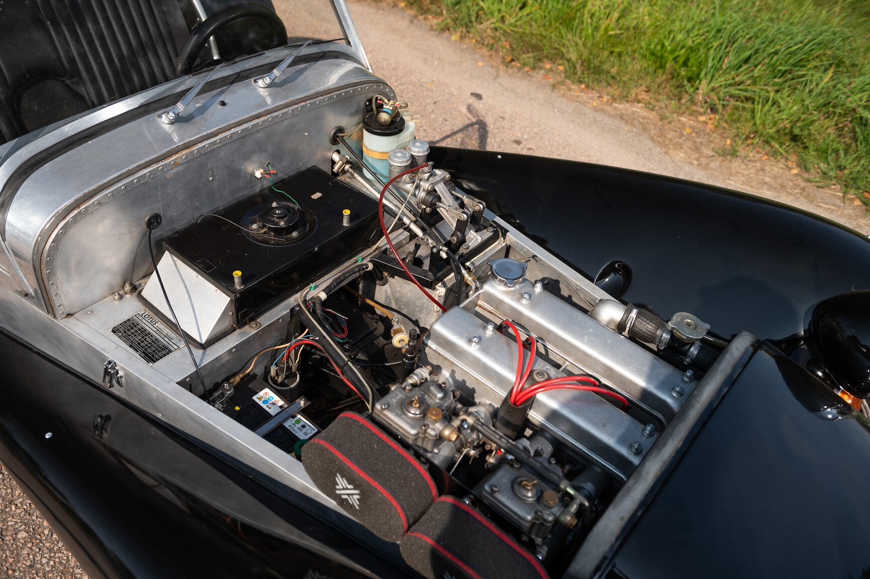 Image of 1969 Lotus Super Seven mechanics