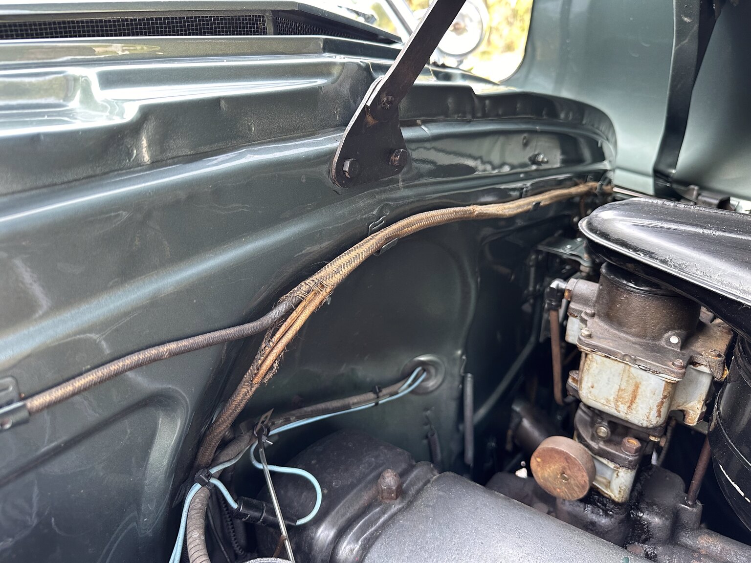 Image of Buick Sedan Special 8 mechanics