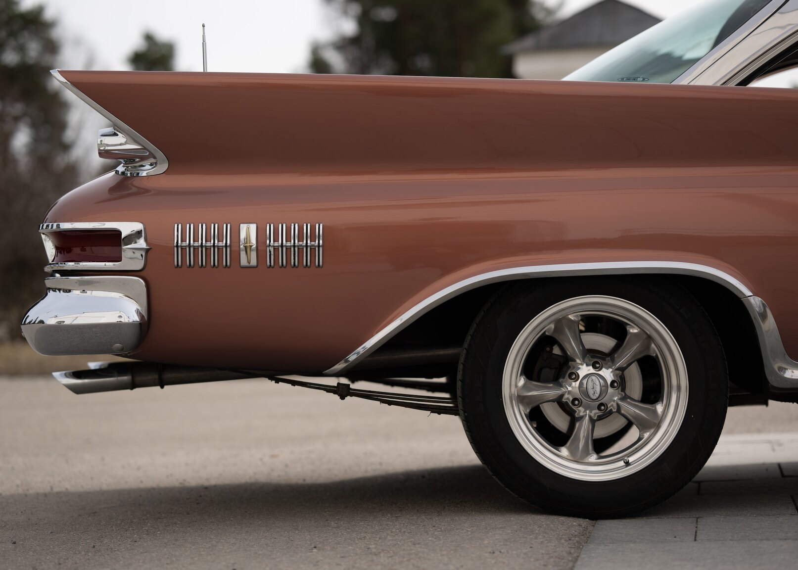 Exteriörbild på 1961 Chrysler New Yorker Sedan (28)