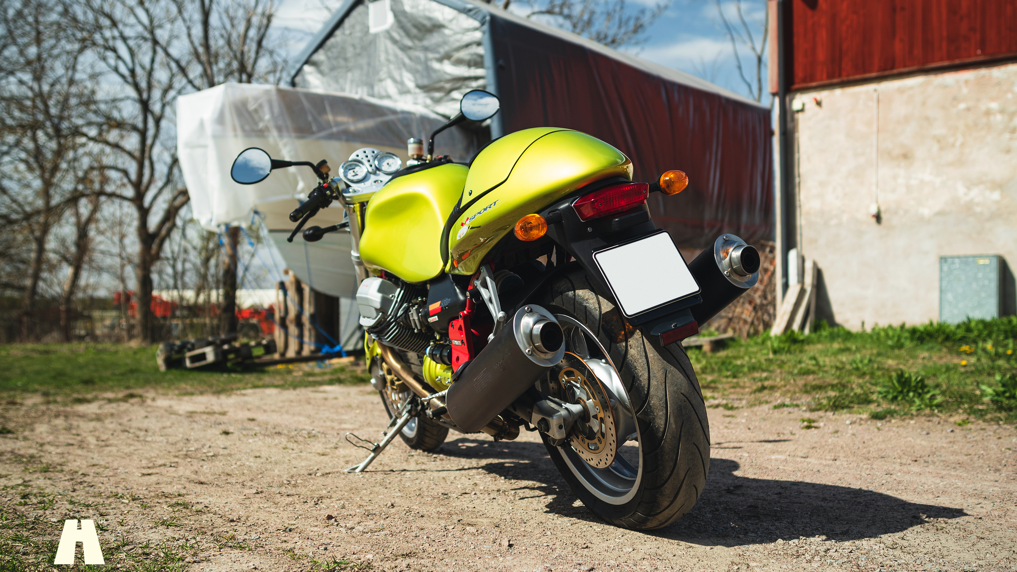 Exteriörbild på 2002 Moto Guzzi V11 Sport (4)
