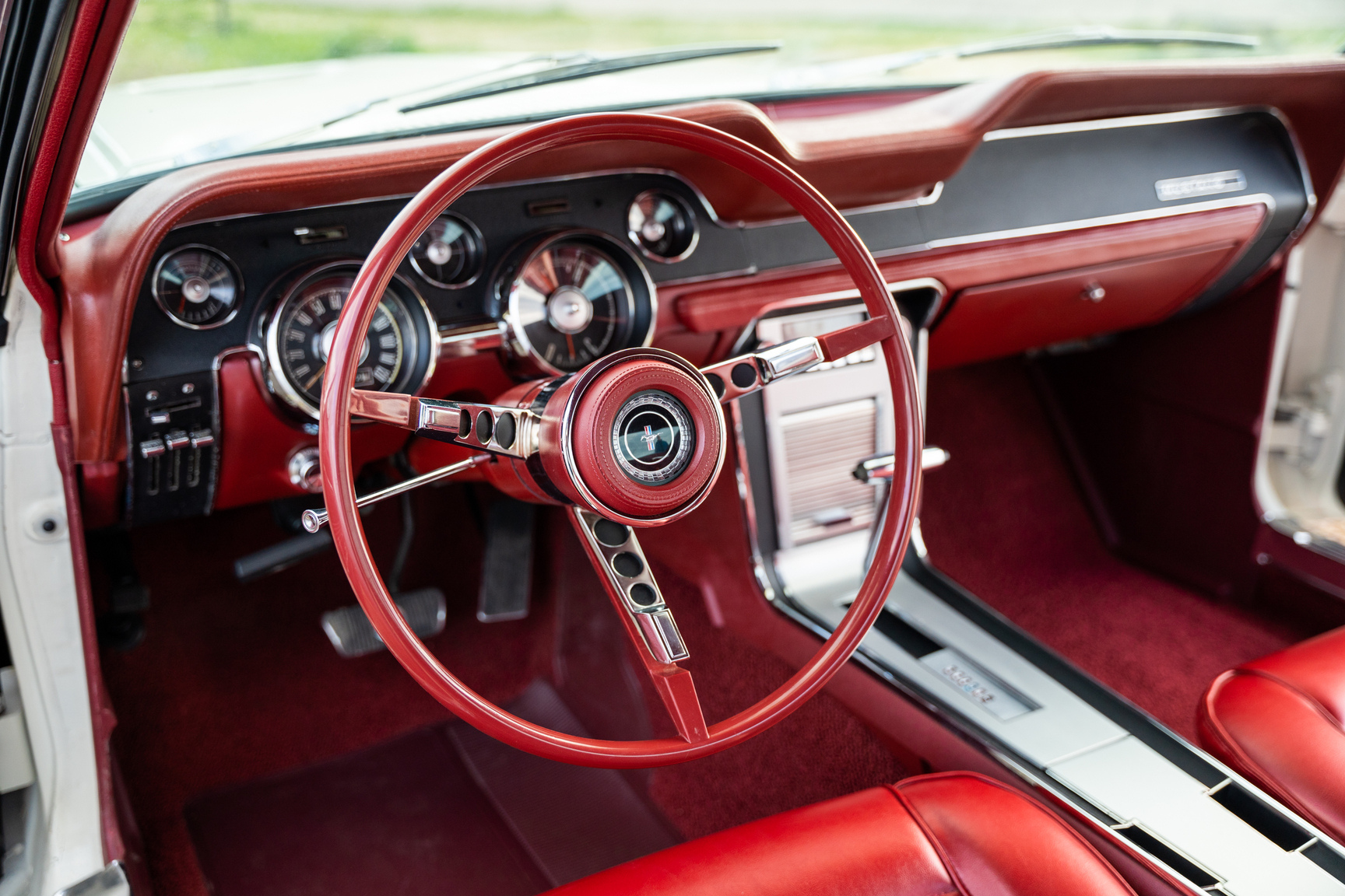 Interiörbild 1967 Ford Mustang Fastback (4)