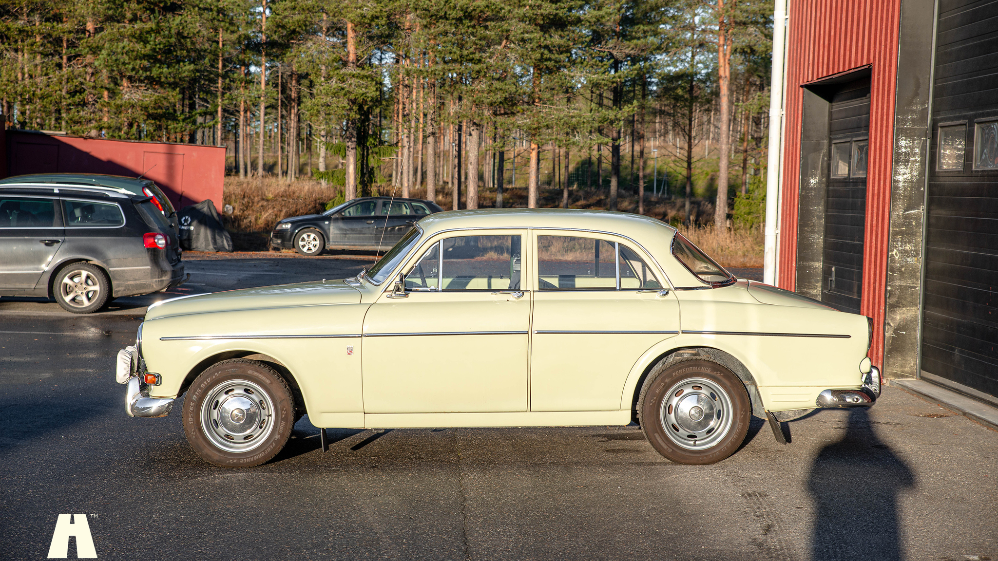 Exterior image of 1966 Volvo Amazon Sport
