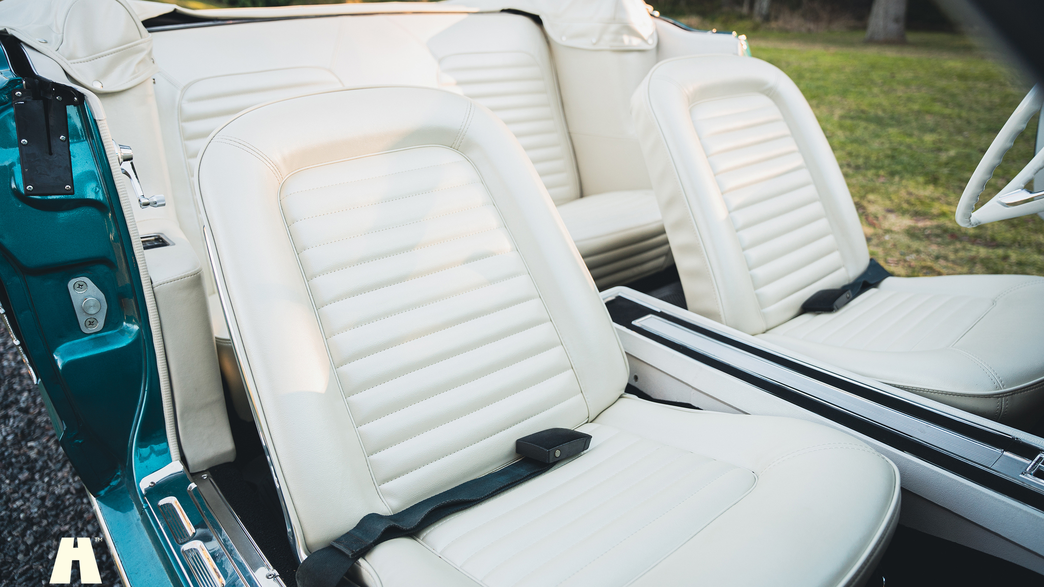 Innenraumfoto von 1965 Ford Mustang Cabriolet (7)