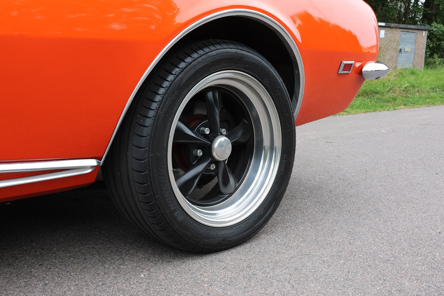 Exteriörbild på 1968 Chevrolet Camaro Pro Touring (19)