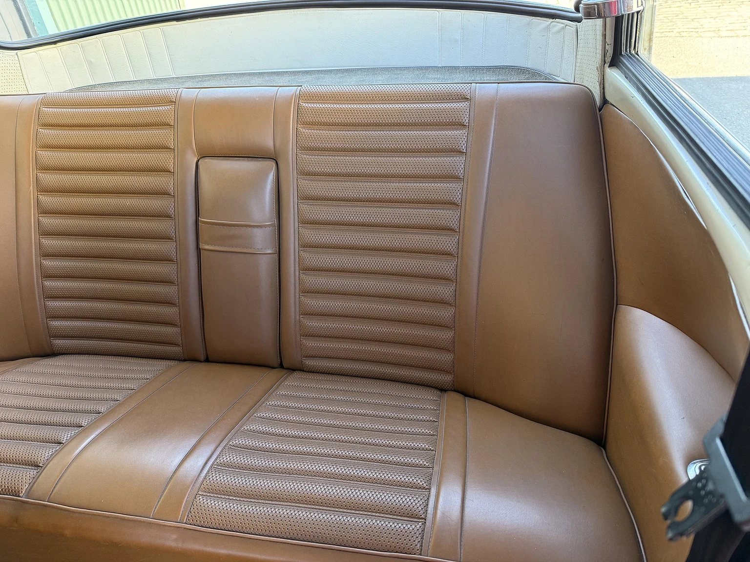 Interior image of 1967 Volvo Amazon (20)