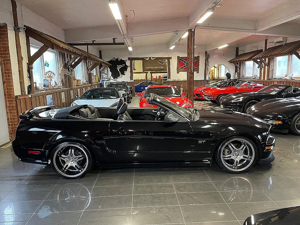 Bild von 2006 Ford Mustang (9)