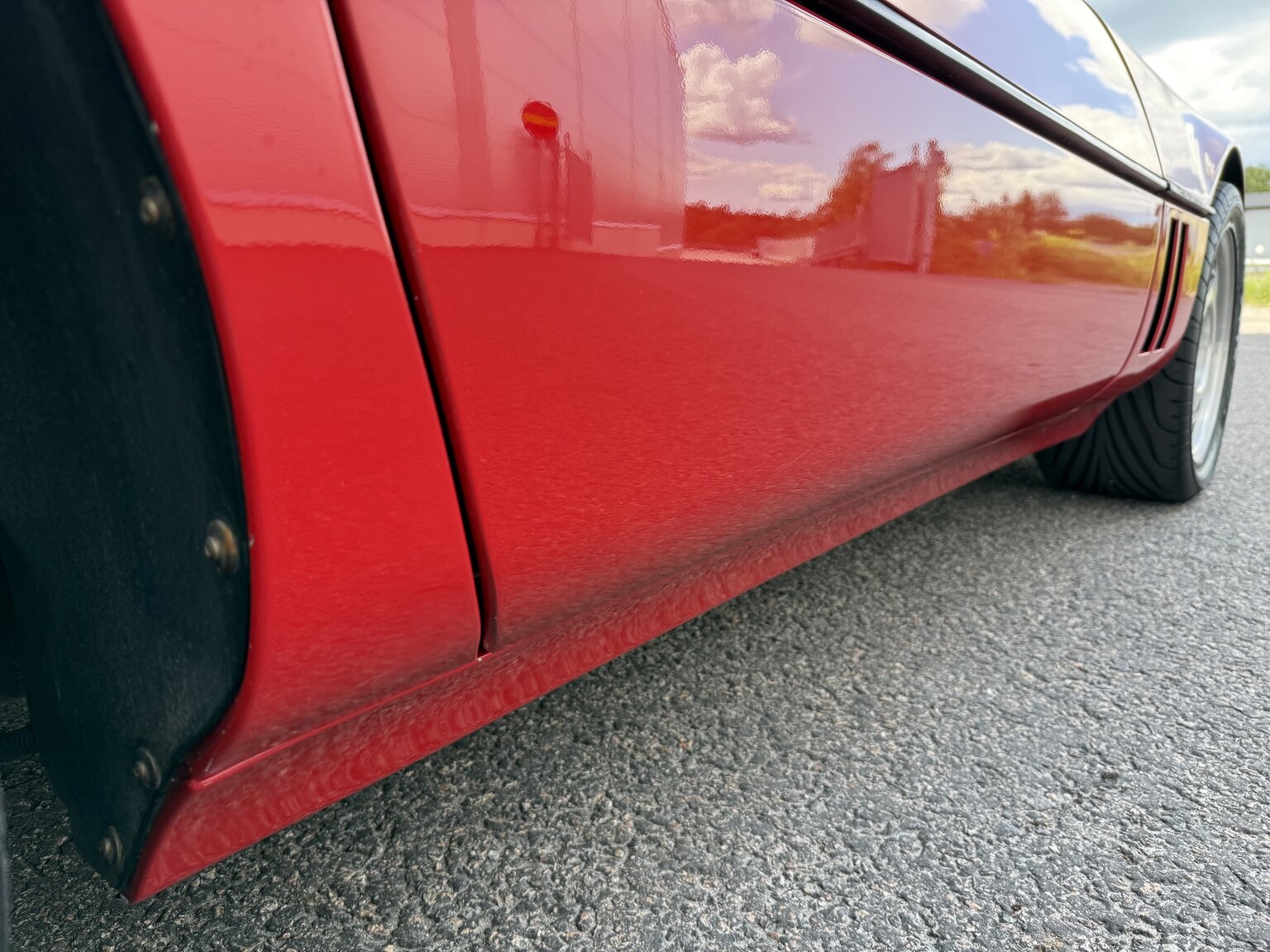 Exterior image of 1990 Chevrolet Corvette ZR-1 Targa