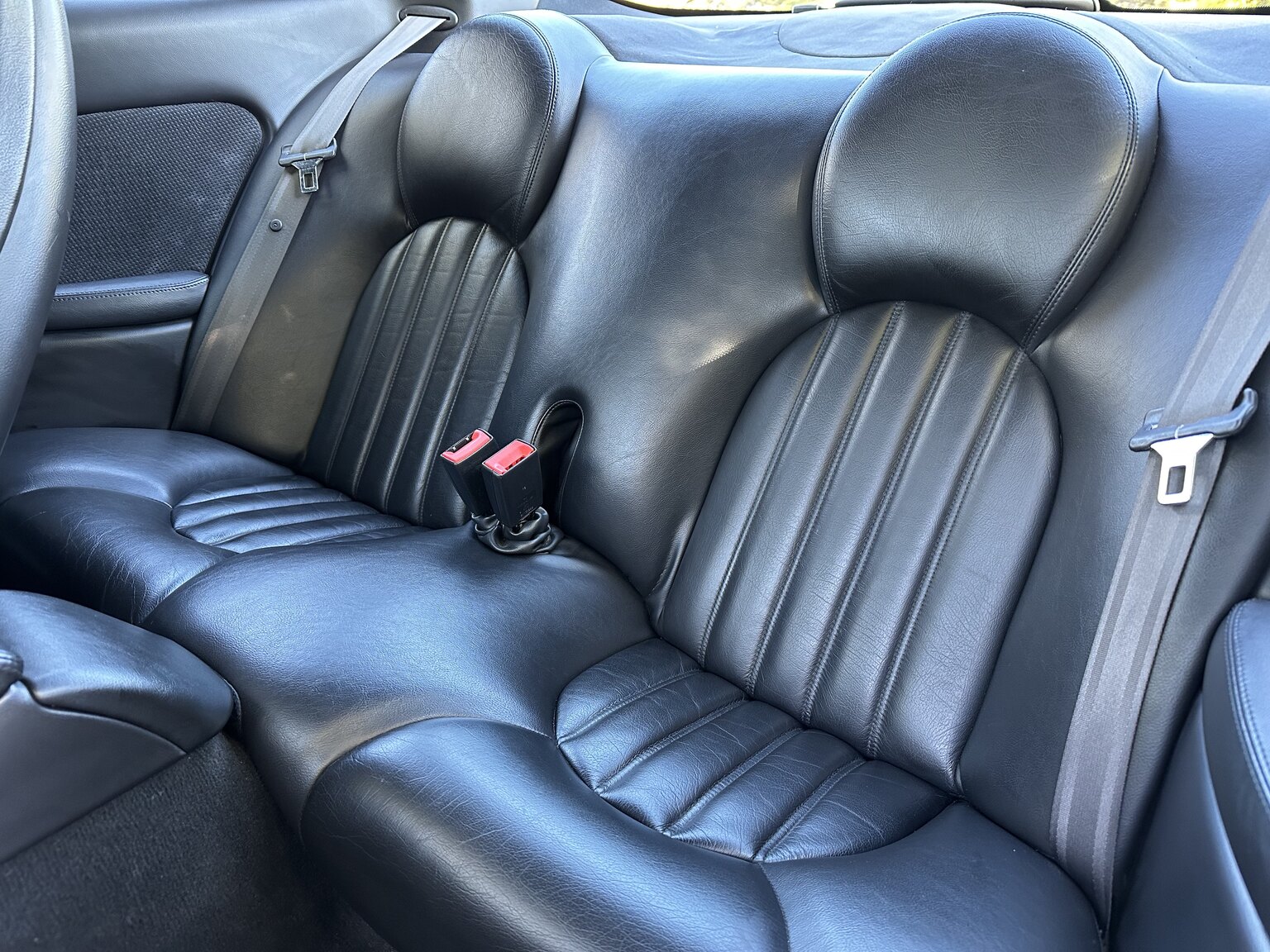 Interior image of 2000 Jaguar XK 8