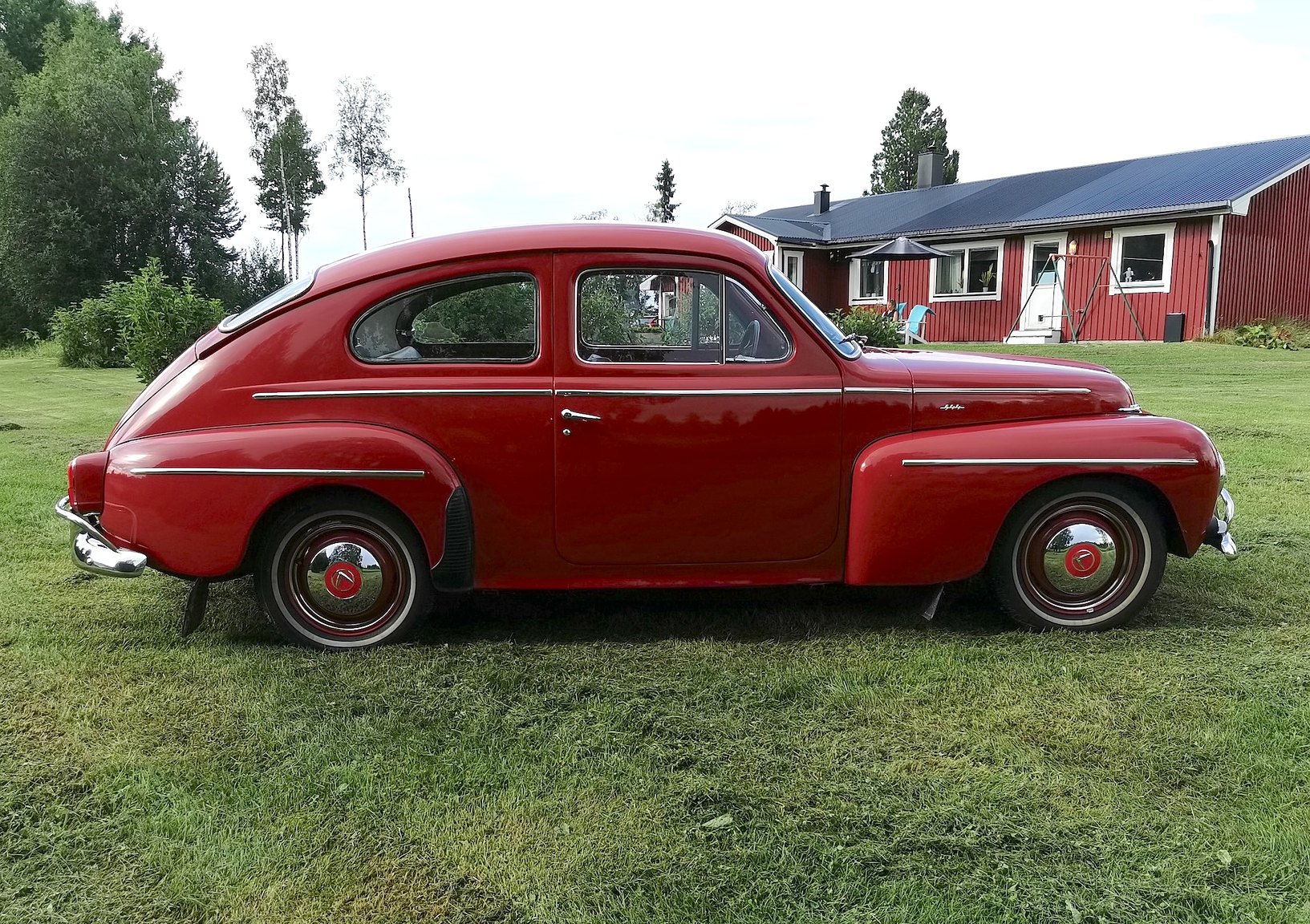 Exterior image of 1964 Volvo PV544E Sport 1.8