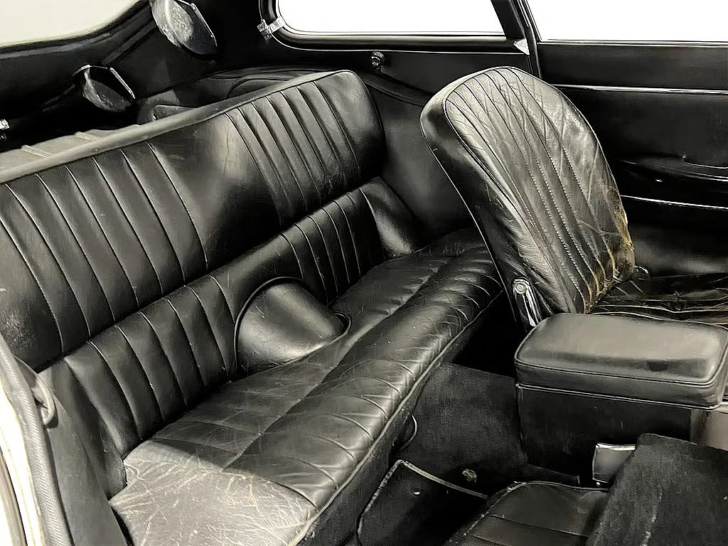 Interiörbild 1967 Jaguar E-Type (2)
