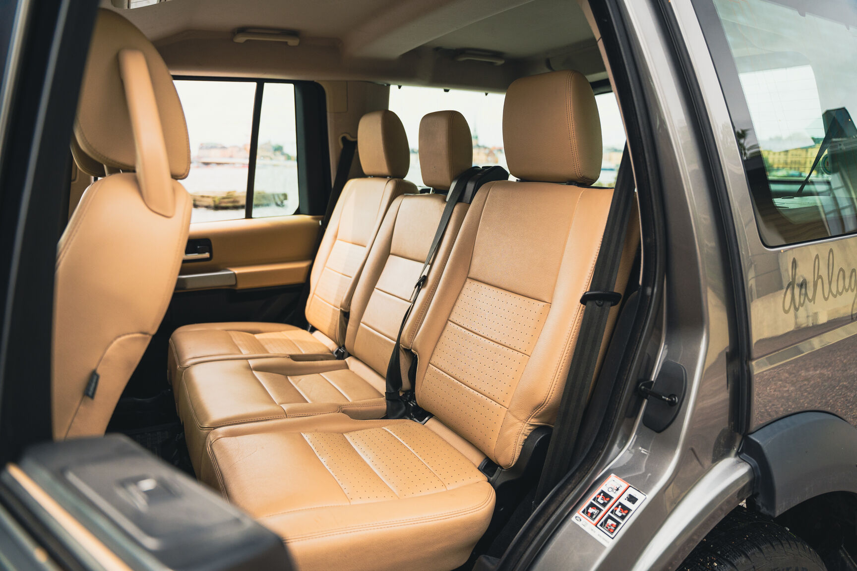 Interior image of 2008 Land Rover Discovery TDV6 SE (48)