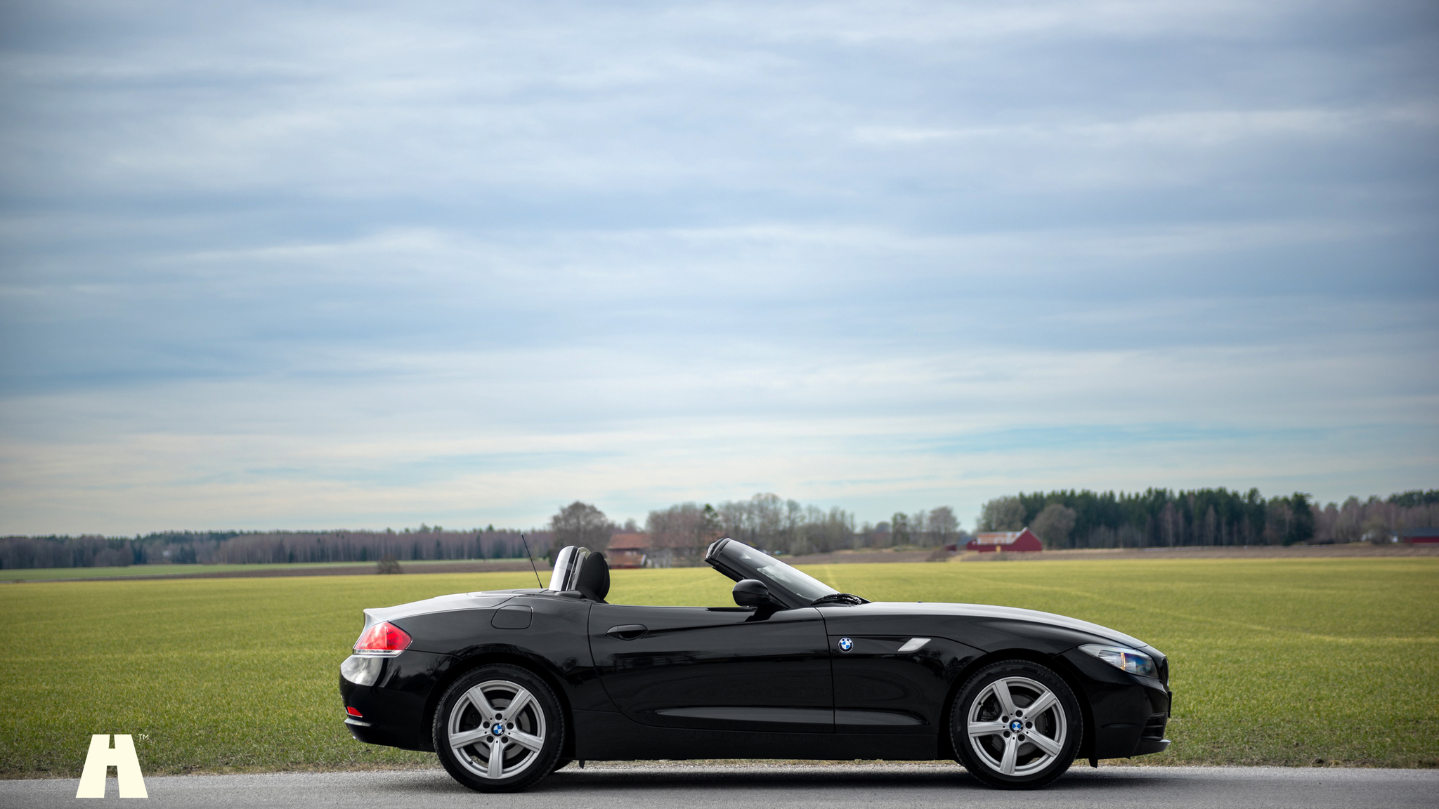 Exterior image of 2009 BMW Z4 S-Drive23i (4)