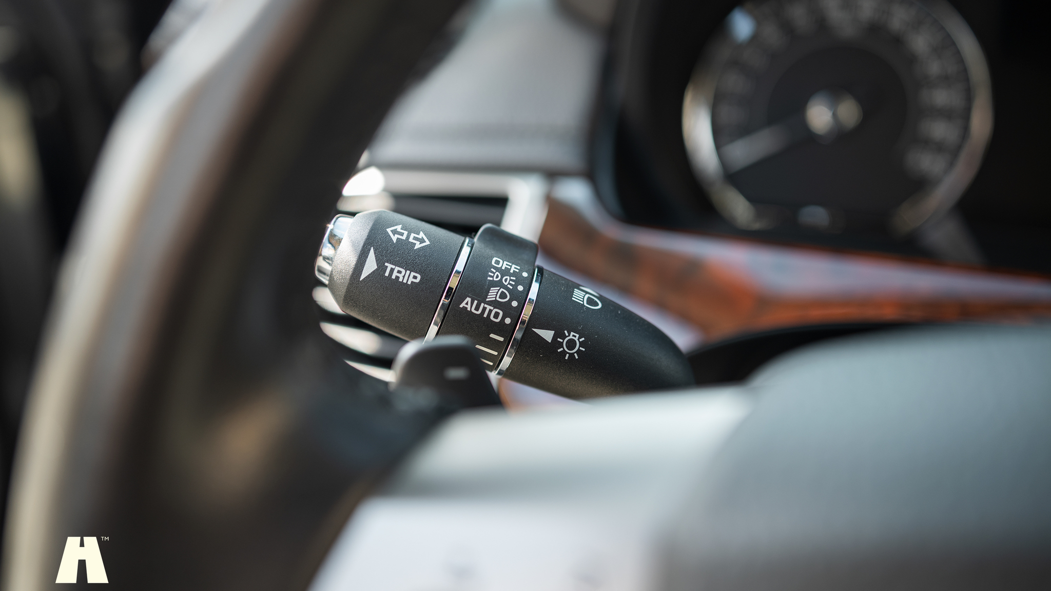 Innenraumfoto von 2008 Jaguar XKR (46)