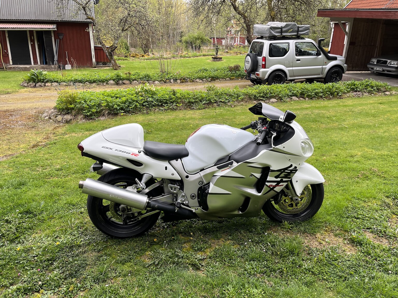 Exteriörbild på 1999 Suzuki GSX1300R Hayabusa