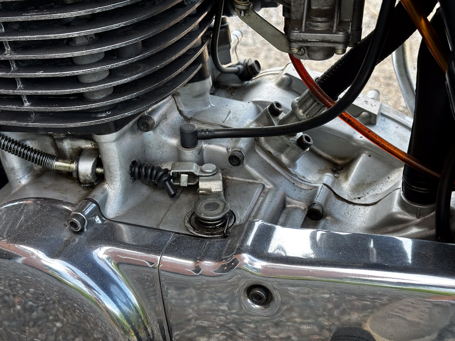 Image of 1979 Yamaha SR500 mechanics