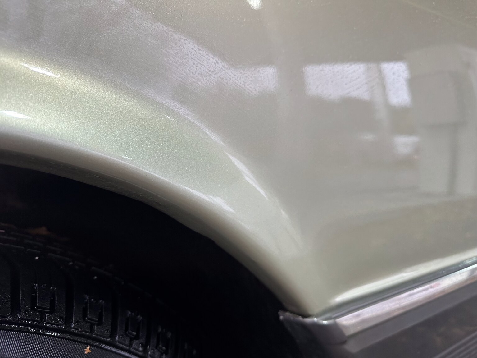 Exteriörbild på 1983 Mercedes-Benz 500 SEC