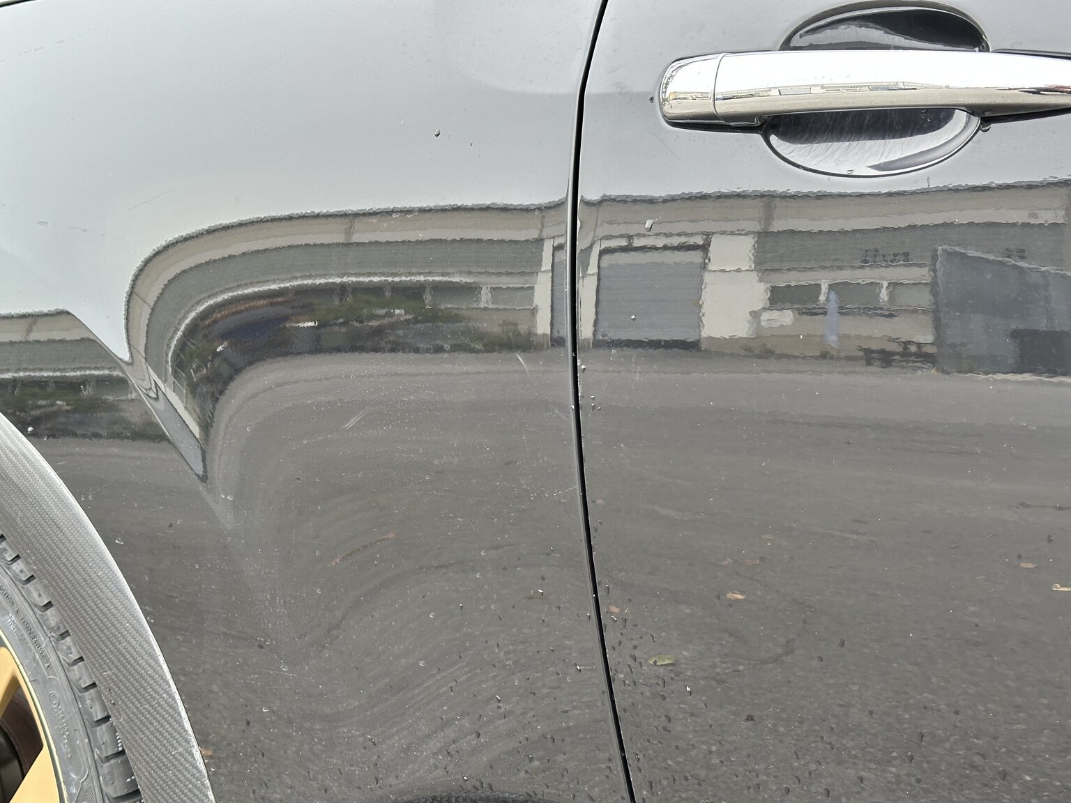 Exterior image of 2012 Citroen DS3 Racing  (41)