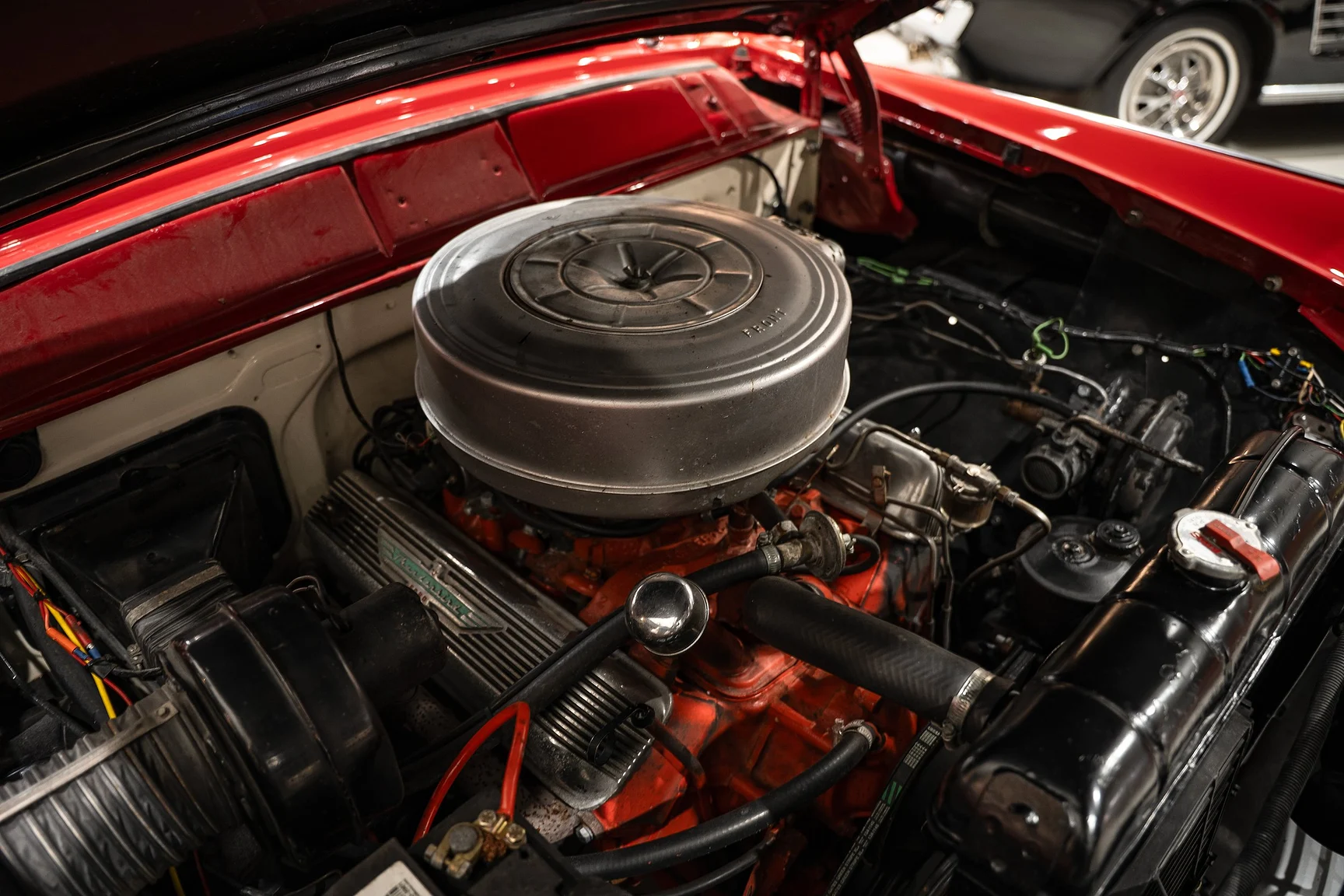 Image of 1956 Ford Fairline Sunliner V8 (1) mechanics