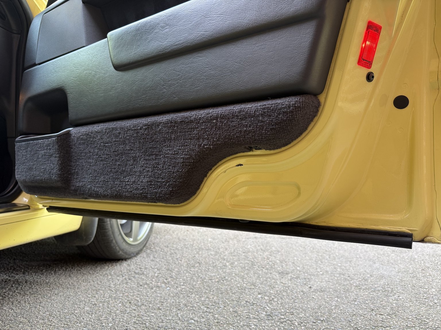 Interior image of 1995 Volvo 850 T-5R