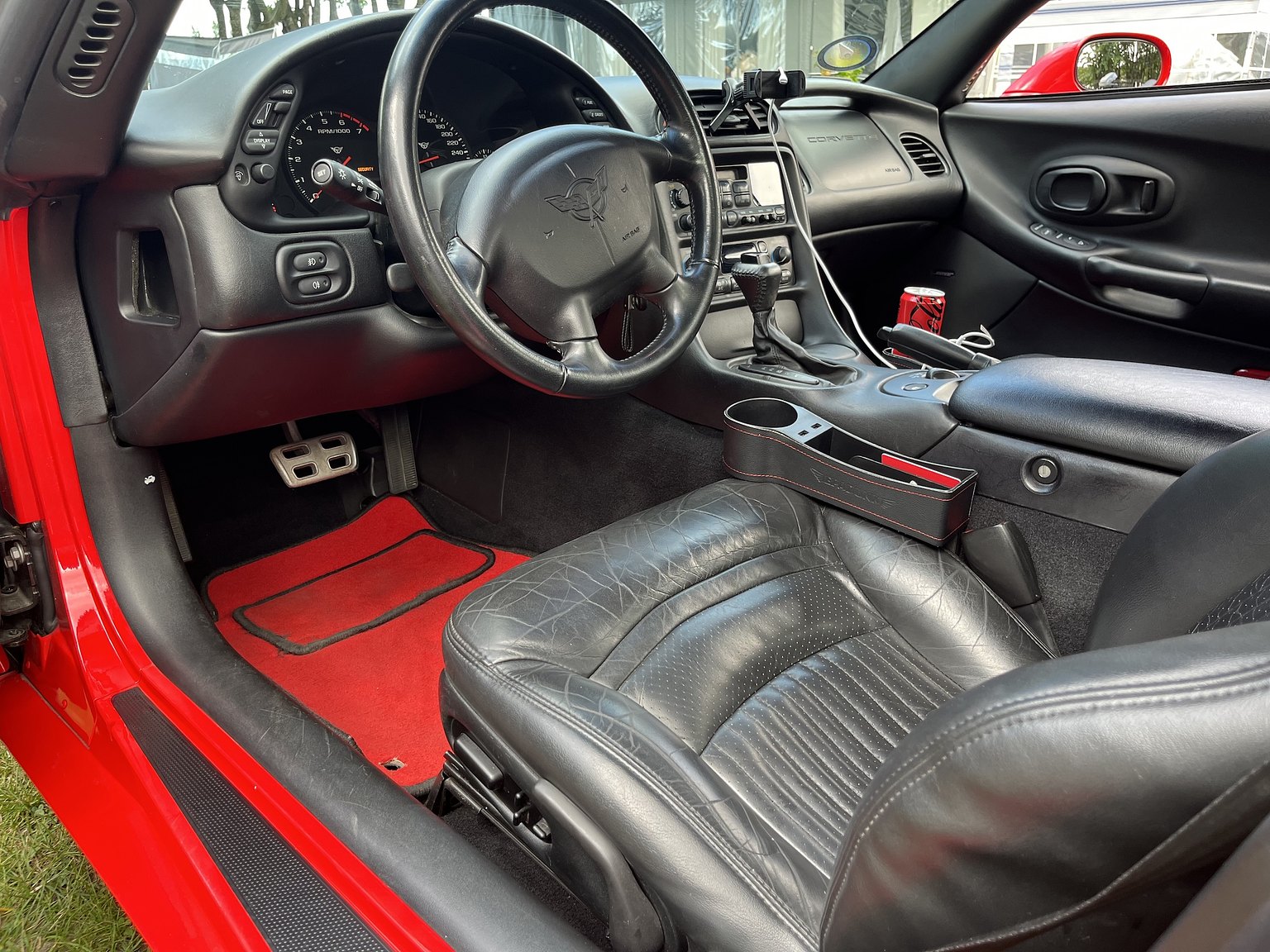 Innenraumfoto von 2000 Chevrolet Corvette Cabriolet