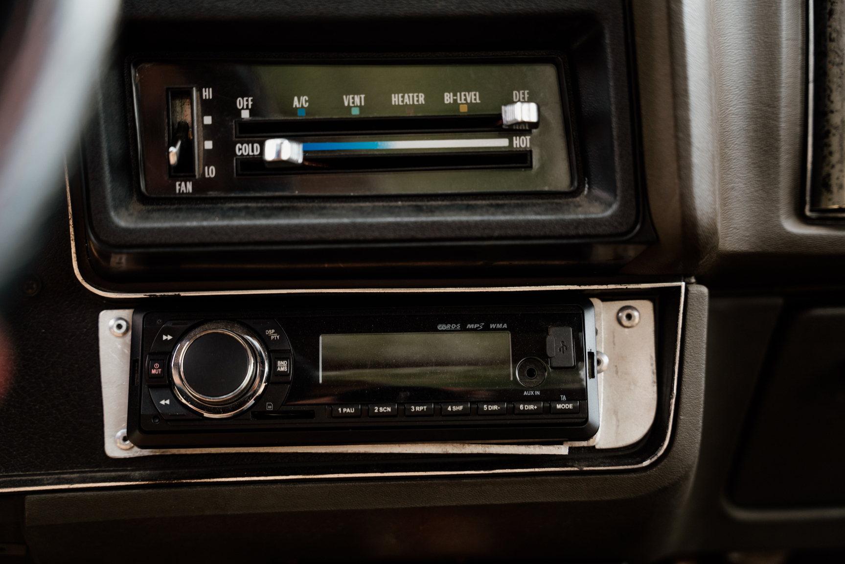 Interior image of 1973 Chevrolet El Camino SS 454 (11)