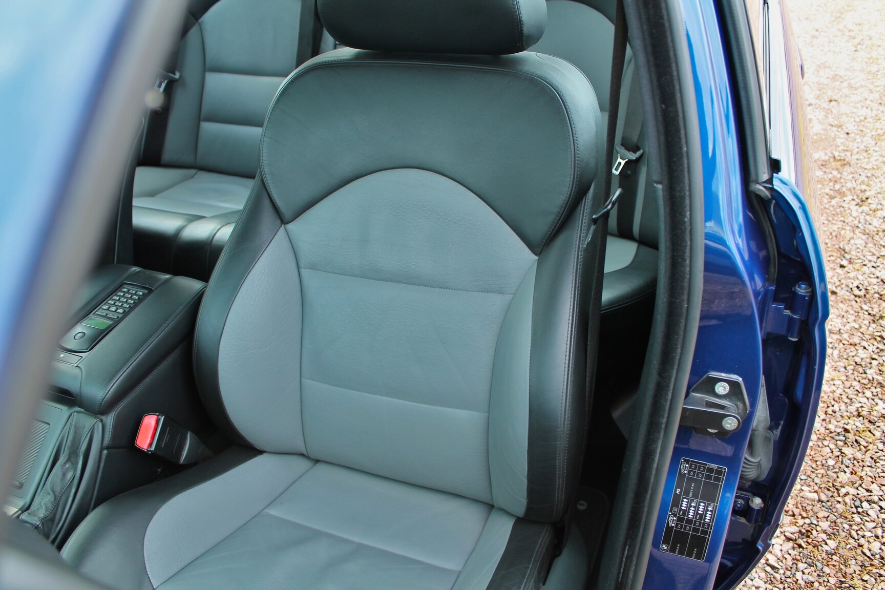 Interiörbild 2003 BMW M5