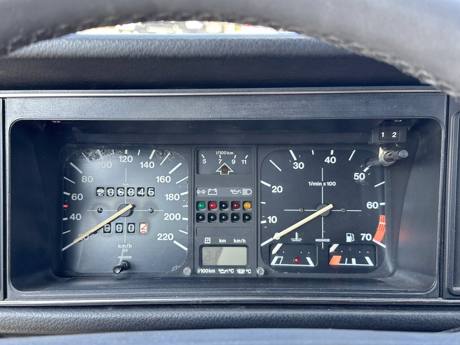 Interiörbild 1984 Volkswagen Golf GTI 