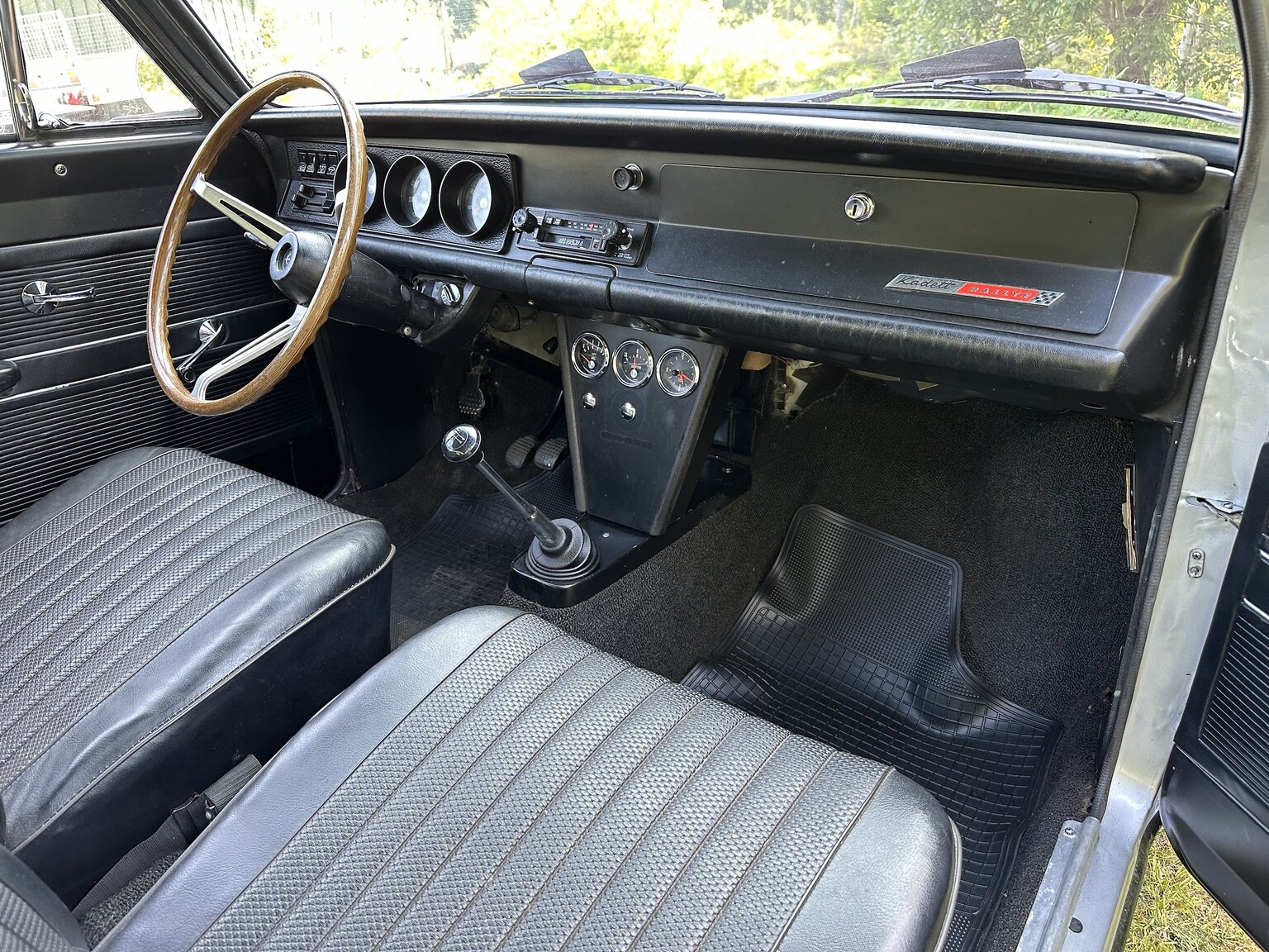 Interiörbild 1967 Opel Kadett B Rallye