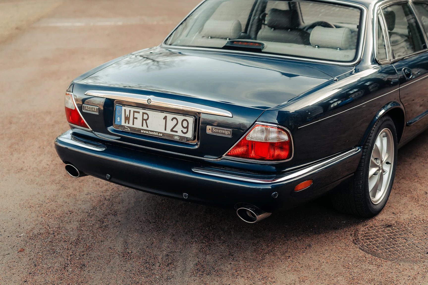 Exterior image of 2001 Jaguar  Xj 4,0 Sovereign (62)